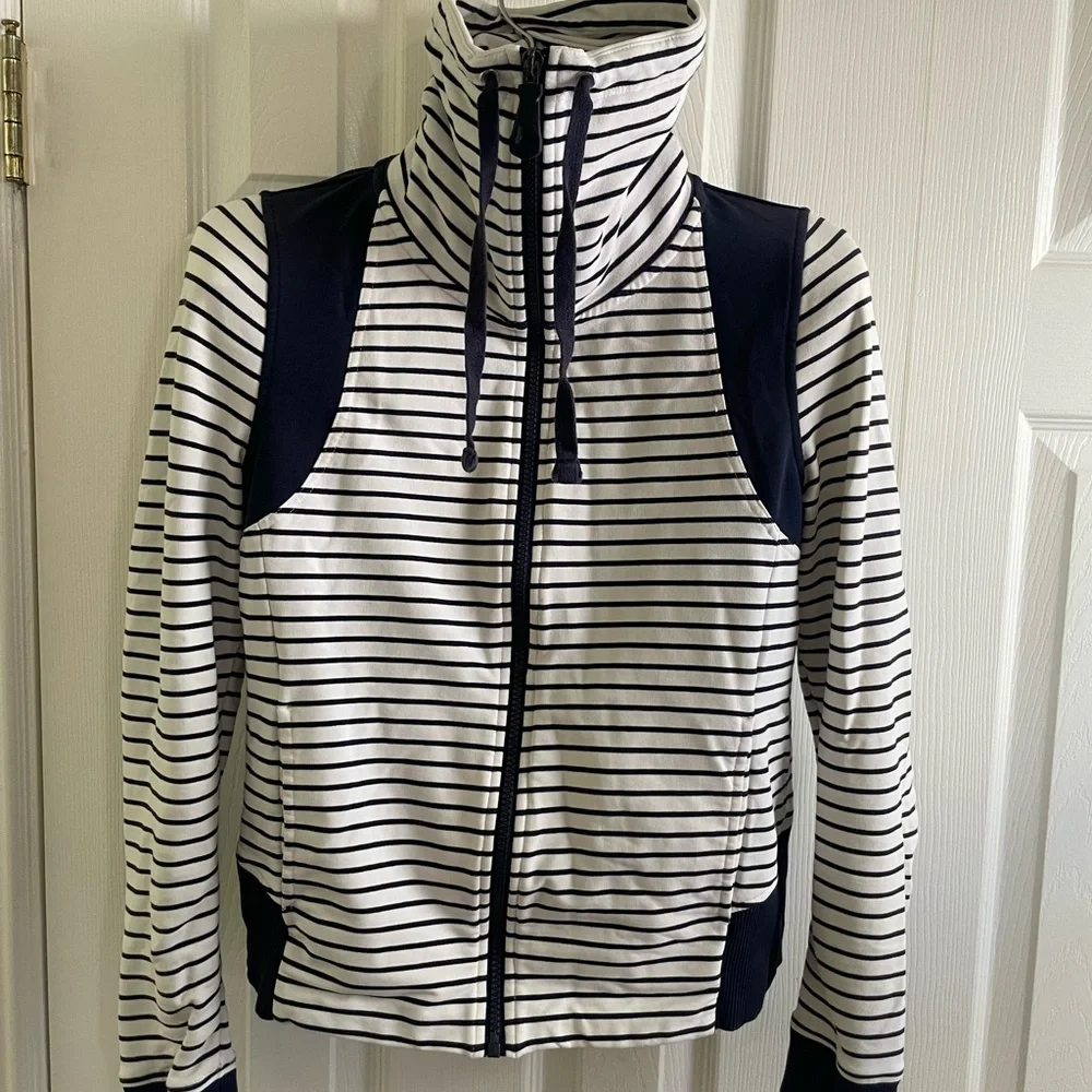 Lauren Ralph Lauren Navy and White Striped Jacket - Picture 6 of 11